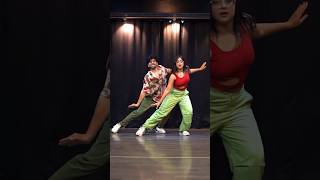 Ambarsariya Afro Remix  Sanket Sakore choreo xmaitreyix  afrobeat dancer dancetrend [upl. by Leandre]