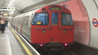 London Underground Bakerloo Line 1972 Stock at Oxford Circus [upl. by Rimaa4]