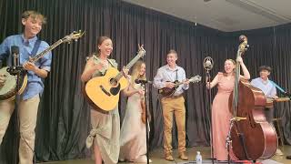 Funniest Dueling Banjo  Sold out crowd at Appalachian Auditorium St James  Cotton Pickin Kids [upl. by Nisotawulo]