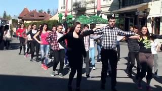 Sirtaki  Zorbas dance flashmob Târgovişte România  2017 [upl. by Daniele328]