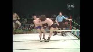 King Curtis and Frank Goodish Bruiser Brody vs Jerry Brisco and Abe Jacobs 1976 [upl. by Wynn]