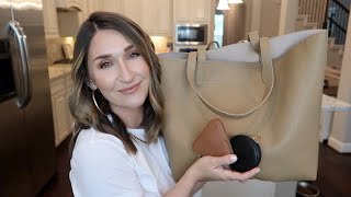 CUYANA REVIEW amp UNBOXING  WHATS IN MY BAG\\CASEY FERGUSON [upl. by Tol]