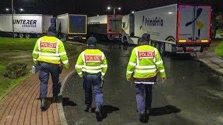 POLIZEIKONTROLLE auf der AUTOBAHN  REPORTAGE  18 Promille am Steuer AUTOBAHNPOLIZEI KARLSRUHE [upl. by Yecnay]