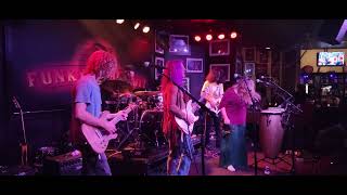 Melody Trucks Band  Medicated GooTraffic Cover  Funky BiscuitBoca Raton Fl [upl. by Yesnikcm]