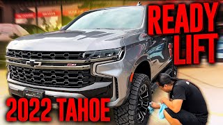 2022 CHEVY TAHOE GETS 3INCH LIFT KIT  NEW WHEELS amp TIRES [upl. by Natalee]