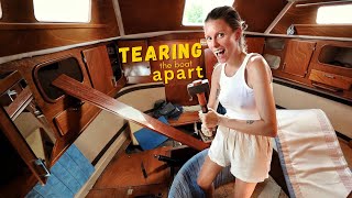 Why is SHE TEARING the boat APART [upl. by Pennington]