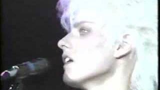 Til Tuesday  VOICES CARRY  Live 1985 Aimee Mann [upl. by Okire]