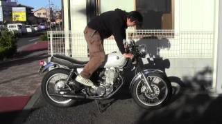 YAMAHA：SR400：３型：カフェレーサー参考動画 [upl. by Bittner]