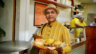 Banaras Street Food Flavours In Bengaluru At PANDITJI RAS BANA RAHE Kachori Dal Poori Jalebi [upl. by Ymij]