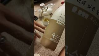 Mixing Soju and Makgeolli 🤕 soju makgeolli koreanalcohol koreandrink korea southkorea travel [upl. by Kirimia]