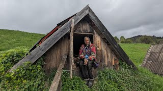 The difficult life of a 93yearold grandmother in the mountains far from civilization [upl. by Oirevas]