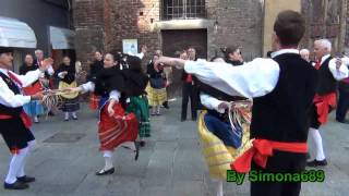 Tarantella Sette Passi Gruppo Folklorico Sicilia Nostra [upl. by Valdes653]