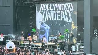 Hollywood undead at Isleta amphitheater [upl. by Aubarta]