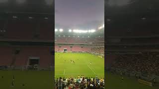 jogador do anápolis cruza fora da área mas o goleiro do retrô intercepta [upl. by Hannahc863]