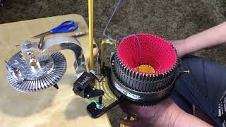 Knitting on an Erlbacher Gearhart Bumblebee 60 cylinder [upl. by Narrat351]