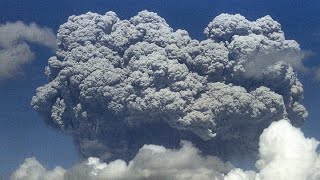 The Active Volcano in Ecuador Quilotoa [upl. by Kaazi]