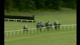 Giants Causeway 2000 Irish Champion Stakes [upl. by Lrigybab]