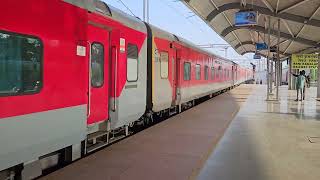 12628 Karnataka ExpTrain No 12628 Karnataka Express New Delhi to KSR Bengaluru [upl. by Nylakcaj466]