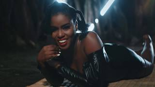 MzVee  Baddest Boss Ft Mugeez Official Video [upl. by Sikram]