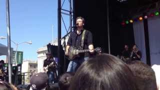 Blake Shelton quotFootloosequot live  Civic Center San Francisco CA [upl. by Alaik]