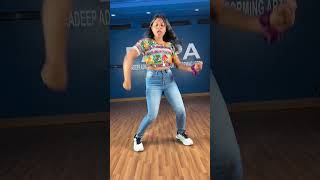 Resham ka lehnga mera 💃💃🔥🔥💕💕ytshortsindia dance bollywood song cholikepiche trending moves [upl. by Elburt]