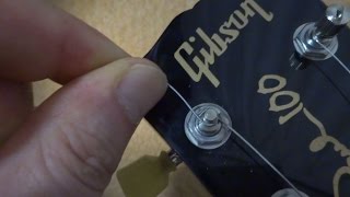 Gibson 2015 GForce Restring ギブソン 2015 Ｇフォース弦の交換 [upl. by Warfeld]