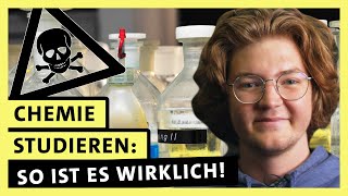 Chemie studieren  Gefährliches Laborpraktikum  alpha Uni [upl. by Terese135]