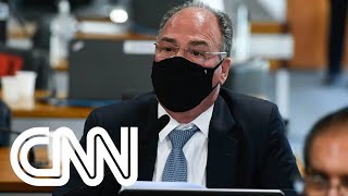 Fernando Bezerra entrega cargo de líder do governo no Senado  LIVE CNN [upl. by Eilrak]