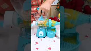 Manual fruits juicer juicer juicerblender fruitjuicer bharatzkitchenHINDI KabitasKitchen [upl. by Mlohsihc]