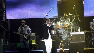 Wayne Wonder  No Letting Go LIVE Reggae Sumefest 2011 [upl. by Lesak]