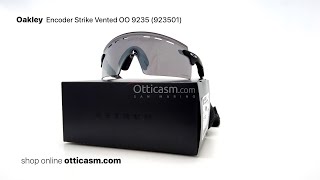 Oakley Encoder Strike Vented OO 9235 923501 [upl. by Farrica]