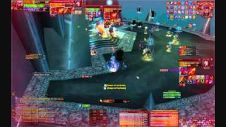 100 Crit Fire Mage VS Saurfang [upl. by Pinsky]