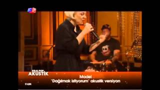 MODELDağılmak İstiyorum  Kral Pop Akustik [upl. by Lletnohs350]