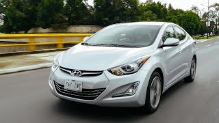 Hyundai Elantra 2015 a prueba  Autocosmos [upl. by Ayekahs]