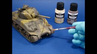 Weathering tracks using vallejo washes on Sherman Tank [upl. by Amitie]