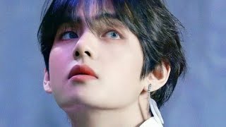 BTS V is live KIM TAEHYUNG LIVE [upl. by Anelegna72]