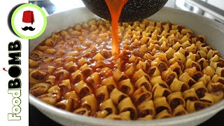 207 Manti met Pastaschelpen  Turkse Ravioli  Deegballetjes met Gehakt  Tepsi Mantisi  Foodbomb [upl. by Gervase206]