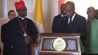 Retour en Haïti du Premier Cardinal Haïtien Chibly Langlois ce vendredi 28 février 2014 [upl. by Esorylime690]