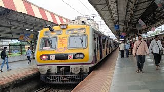 Local Train 🚂 🚃 🚃 Mumbai ll Koper Railways Station ll Arrivel and Departure Local Train from Koper [upl. by Elora131]