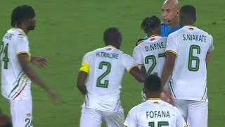 Mali Team Captain Hamari Traoré fight Referee vs Ivory Coast vs Mali for Oumar Diakité winning goal [upl. by Kopans847]