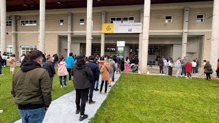 Más de 84000 personas se examinan este domingo para acceder a los 7757 puestos fijos de Corre [upl. by Cesaria473]