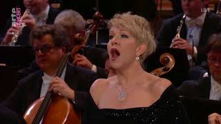 JOYCE DIDONATO RICHARDSTRAUSS WIEGENDLIED [upl. by Elizabet370]