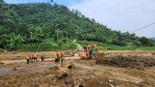 LIVE Phạm Thoại ủng hộ trực tiếp tại Làng Nủ [upl. by Amena]