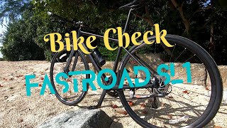 Bike Check Giant FastRoad SL1  Gravel  Hybrid  700c [upl. by Stark]