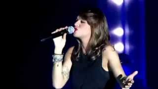 Alessandra AmorosoNon Devi Perdermi Live Napoli [upl. by Azzil]