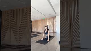 미국 도착하자마자 alo yoga 에서 수업듣기 자세한 리뷰는 유튜브ㅇㅔ 💫🏋🏼‍♀️💦운동 운동브이로그 운동루틴 la alo aloyoga workout [upl. by Ynoffit]