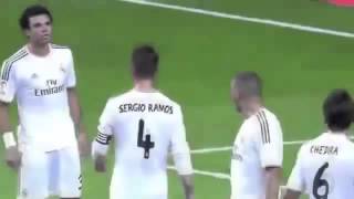 A fight between Benzema and pepe [upl. by Newton908]