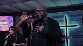 FREKE UMOH WORSHIPS WITH FRIENDS IN PHILLY [upl. by Niloc]