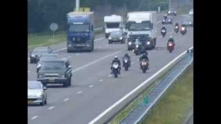 Motoren op weg naar TTAssen op A28 bij Staphorst [upl. by Eanil]