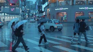 4K 도시의 번화가 퍼붓는 빗속을 거니는 도시의 백색소음 City White Nosie Rain Sounds [upl. by Maryn836]